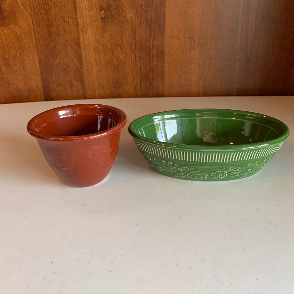 Two Vintage Taylor Smith &Taylor USA Individual Casserole and Custard Cup